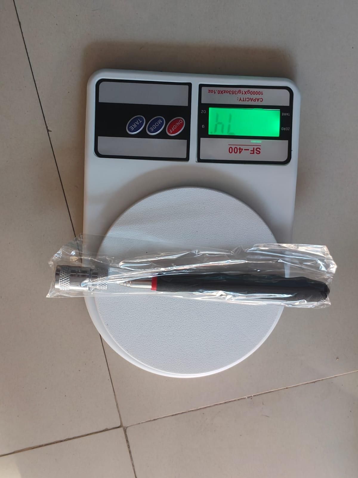 Telescopic Magnetic Pickup Tool with LED for Narrow Unreachable Areas