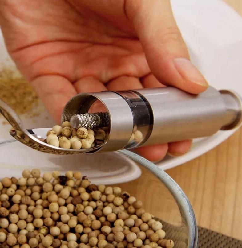 Stainless Steel Hand Pepper Grinder