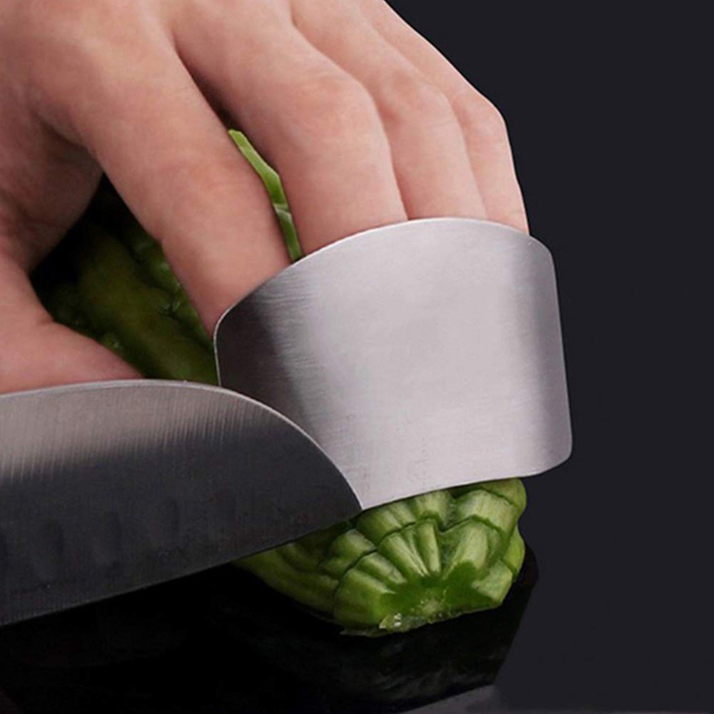 Stainless Steel Two Finger Grip Cutting Protector Hand Guard - SO GOOD, A REAL FINGER GUARD WHILE CUTTING VEGETABLE